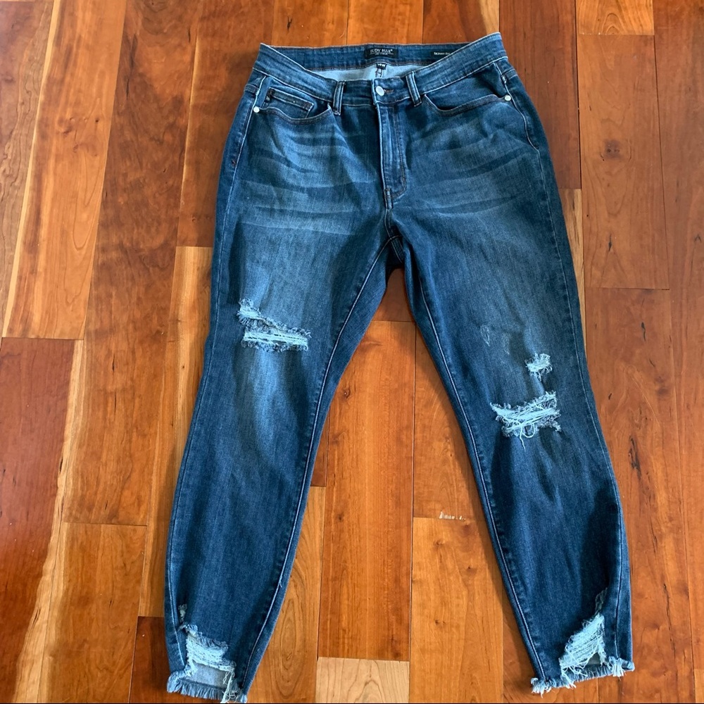 Distressed Judy Blue Jeans